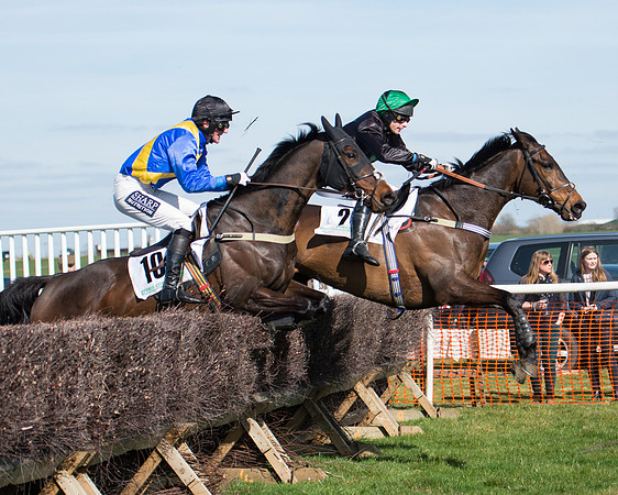 Race 1 - Open Maiden Div 1 (76 of 88).jpg