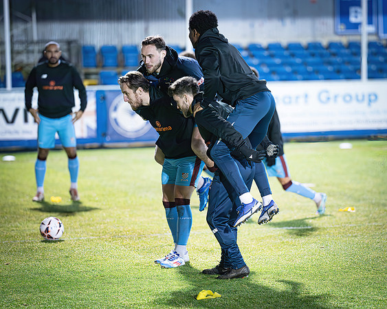 Farnborough 2 Chesham Utd 1 (9 of 368)