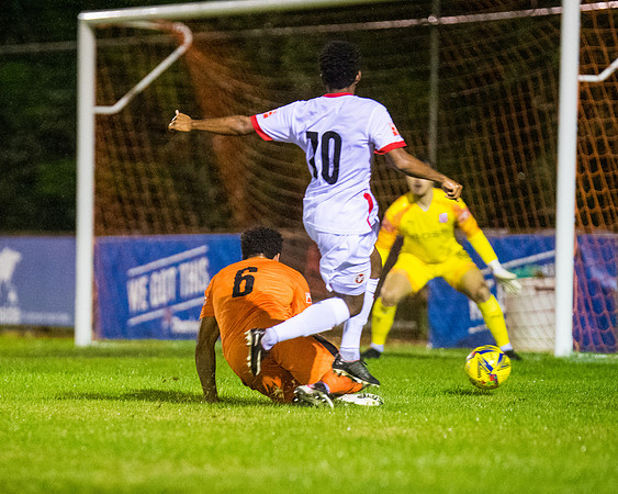 Hartley Wintney 1 v Rams 4  (6 of 298)