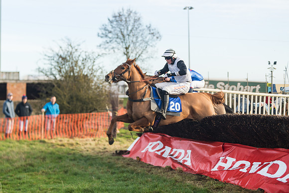 Race 2 - The Young Horse Maiden (44 of 76)