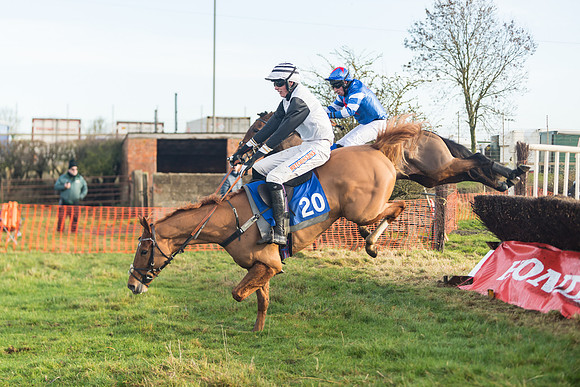 Race 2 - The Young Horse Maiden (47 of 76)