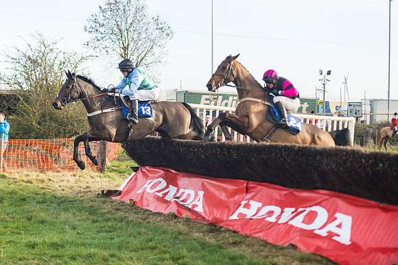 Race 2 - The Young Horse Maiden (65 of 76)