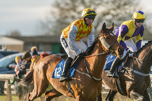 Race 4 - Novice riders (8 of 147)