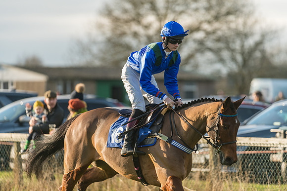 Race 4 - Novice riders (10 of 147)