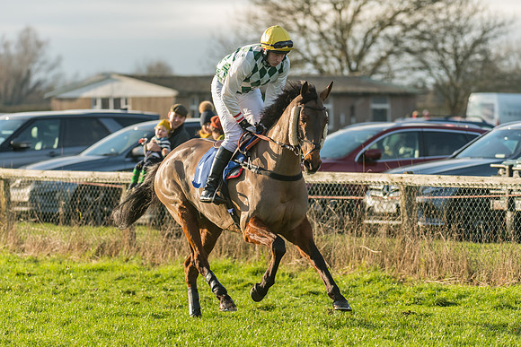 Race 4 - Novice riders (28 of 147)