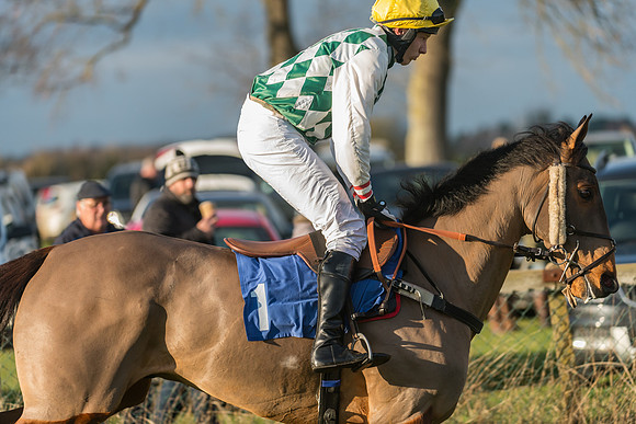 Race 4 - Novice riders (32 of 147)