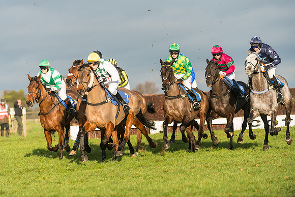 Race 4 - Novice riders (47 of 147)