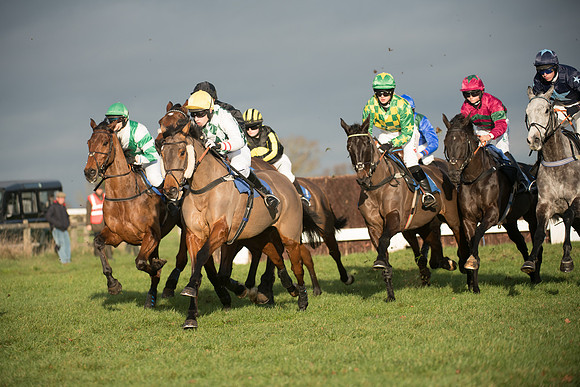 Race 4 - Novice riders (48 of 147)