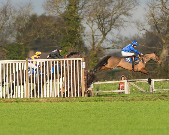 Race 4 - Novice riders (64 of 147)