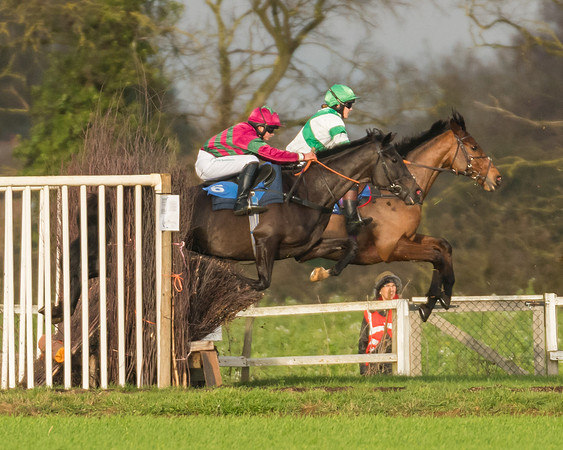 Race 4 - Novice riders (72 of 147)