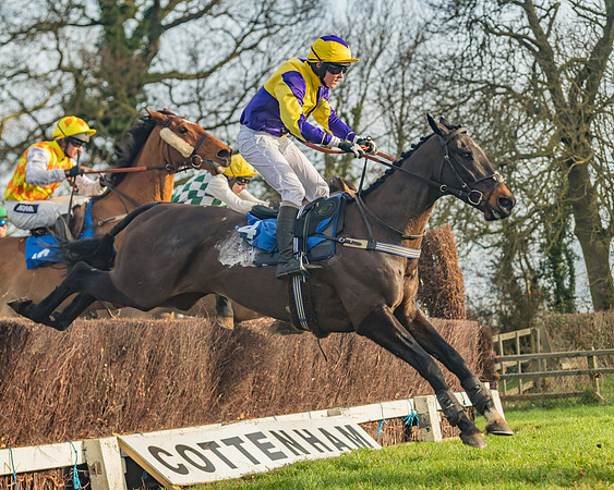 Race 4 - Novice riders (87 of 147)