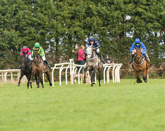 Race 4 - Novice riders (106 of 147)