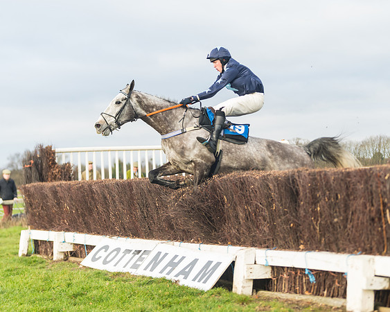Race 4 - Novice riders (111 of 147)