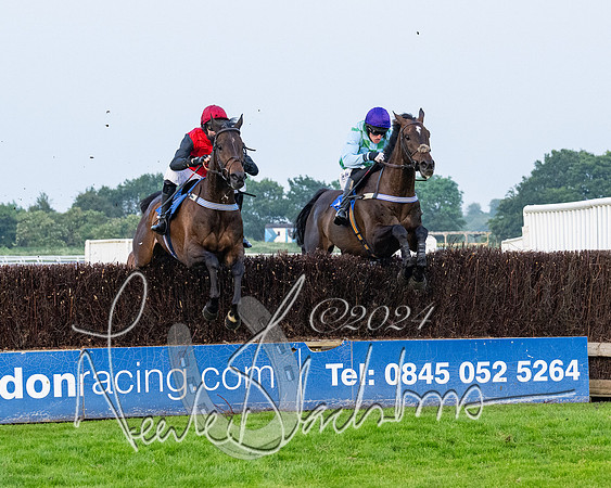 Race 5 - Peter Wright Handicap (64 of 117)