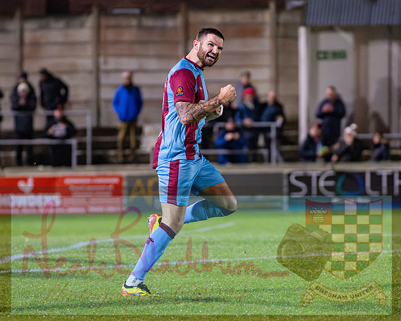 Chesham Utd 3 v 1 Chippenham Town (291 of 416)