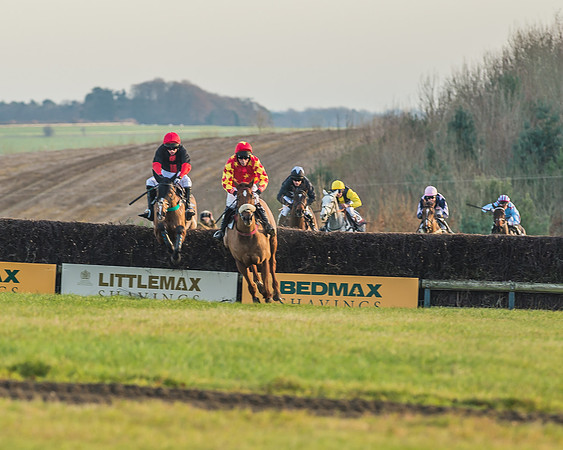 Race 6 - 4 5 6 yr old 2m4f Maiden Race-64