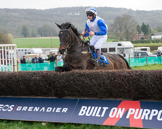 Race 4 - Novice Riders (63 of 112)