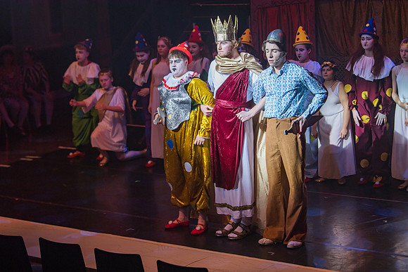 Pippin Thursday - (73 of 361)