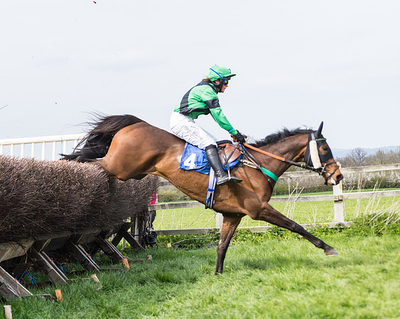 Race 1 - Confined (46 of 77)