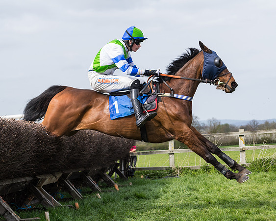 Race 1 - Confined (48 of 77)