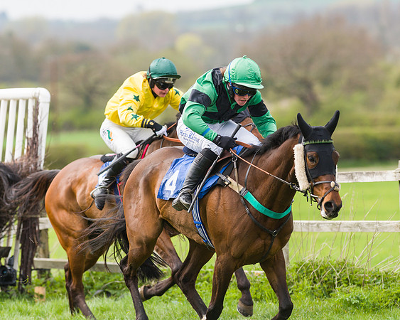 Race 1 - Confined (60 of 77)
