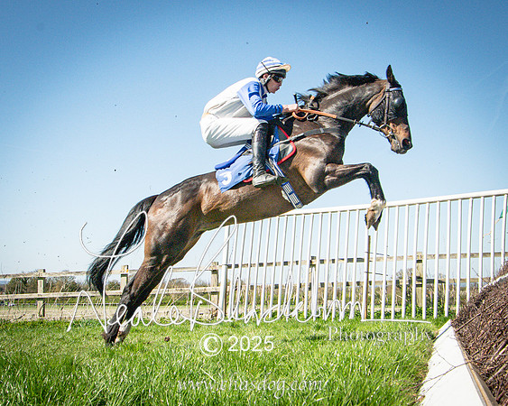 Race 3 - Grassroots riders (31 of 83)