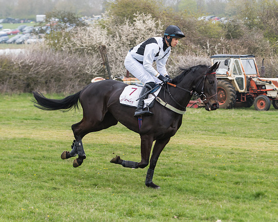 Race 3 - Open Maiden (24 of 128)