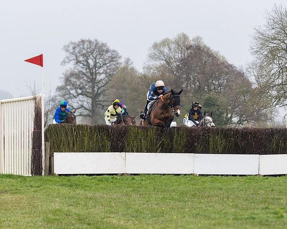 Race 4 - The Restricted  (32 of 137)