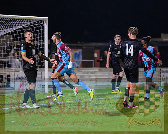 Chesham Utd 3 v 1 Chippenham Town (279 of 416)