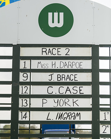 Race 2 - Mares Maiden (1 of 65)