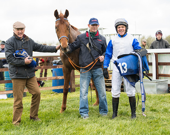 Race 2 - Mares Maiden (62 of 65)