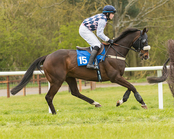 Race 5 - Novice Riders (10 of 121)