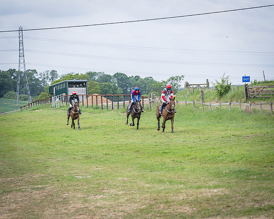 Race 2 - The Restricted race (26 of 84)