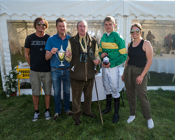 Race 6 - winners presentation (3 of 4)