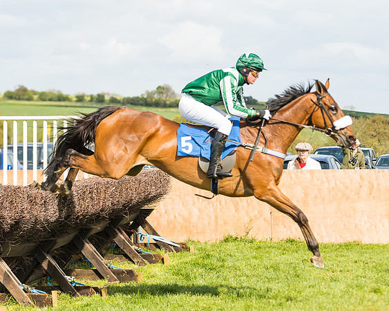 Race 4 - Novice Riders  (107 of 175)