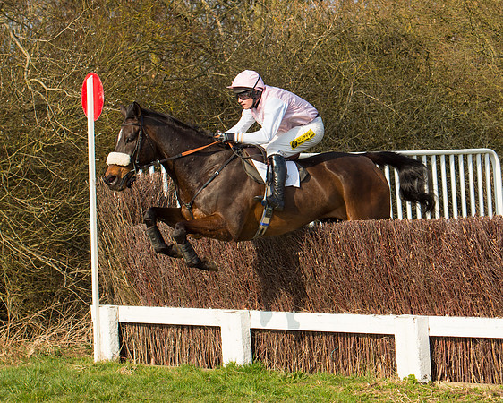 Race 3 - Confined (43 of 76).jpg