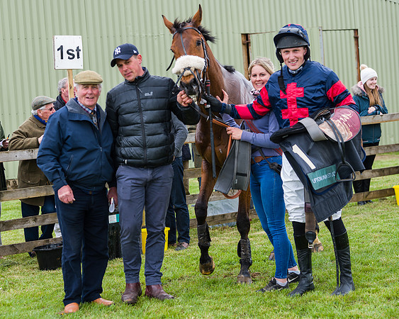 Race 2 - Young Horse Maiden (44 of 48)