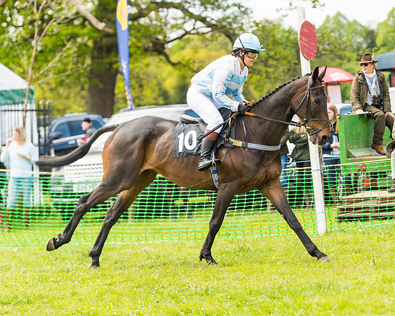 Race 1 - Novice and Veteran riders (8 of 61)