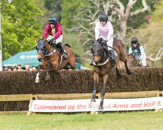 Race 1 - Novice and Veteran riders (16 of 61)