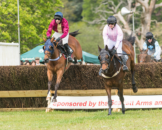 Race 1 - Novice and Veteran riders (17 of 61)