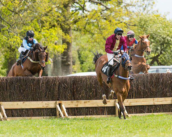 Race 1 - Novice and Veteran riders (28 of 61)