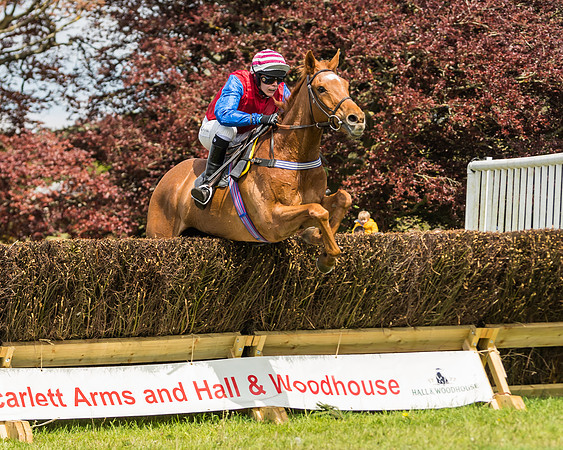 Race 1 - Novice and Veteran riders (42 of 61)