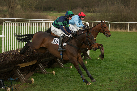 Race 6 - 33