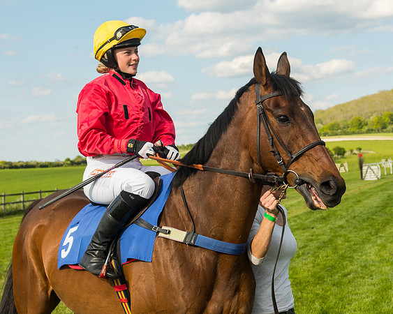 Race 6 - 7 Walk Overs  (13 of 17)