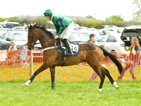 Kimblewick at Kimble Restricted Race