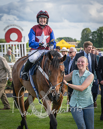 Race 2 - Olly Murphy Racing Stratford Ladies Open (97 of 111)