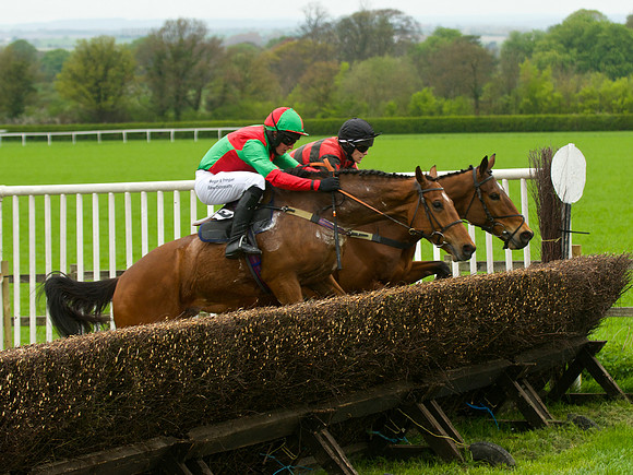 Race 3 - 4-5-6 Maiden 48