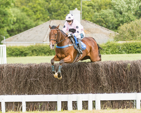 Race 4 - Ladies Open  (27 of 48)