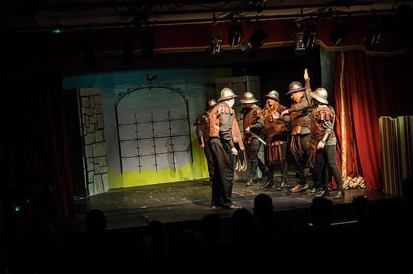 Men At Arms (9 of 350)