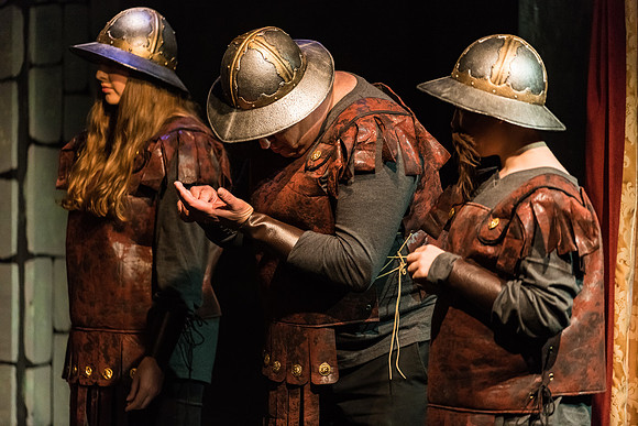 Men At Arms (15 of 350)